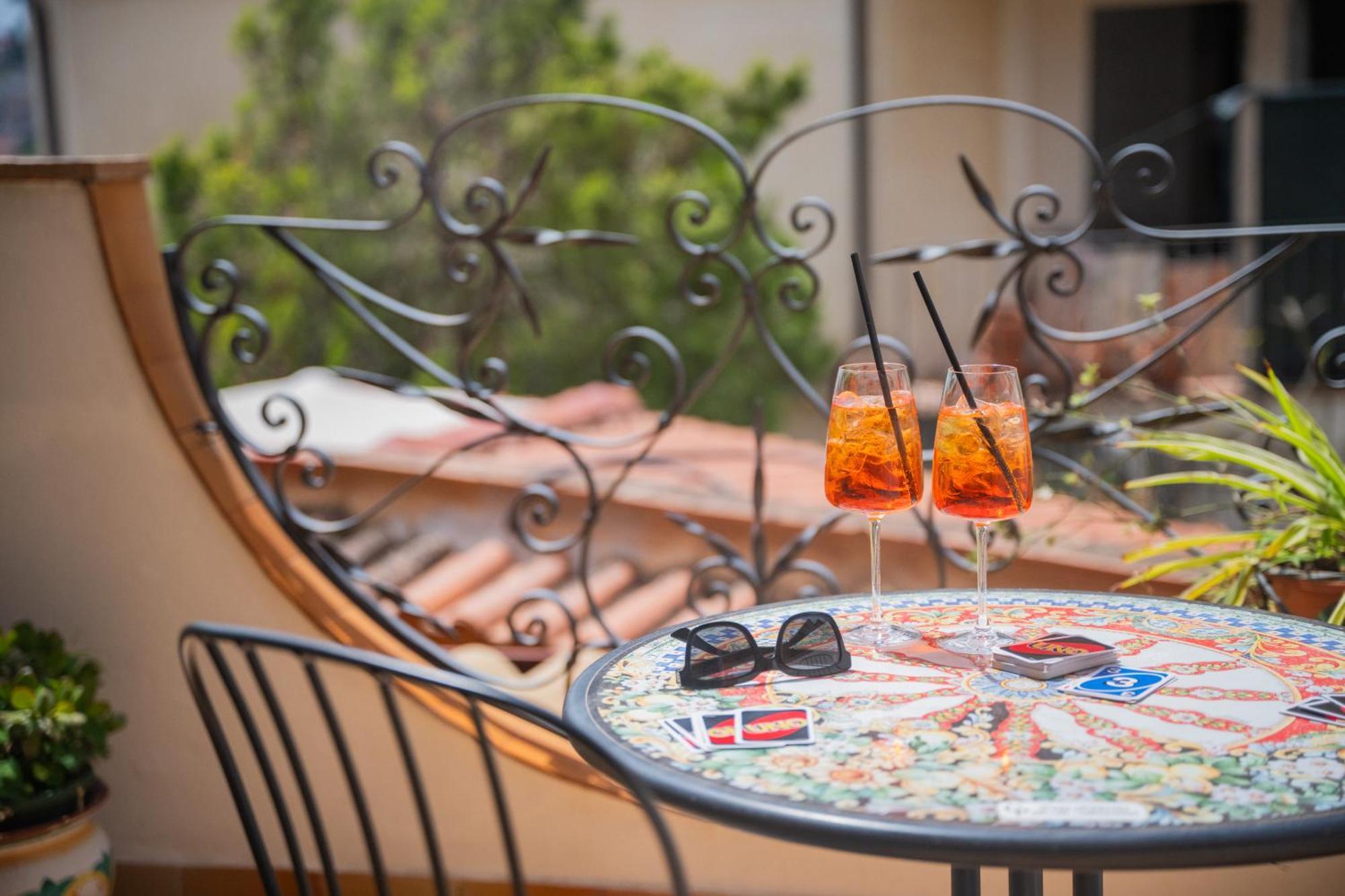 タオルミーナ Casa Pertosa Bed & Breakfast 部屋 写真