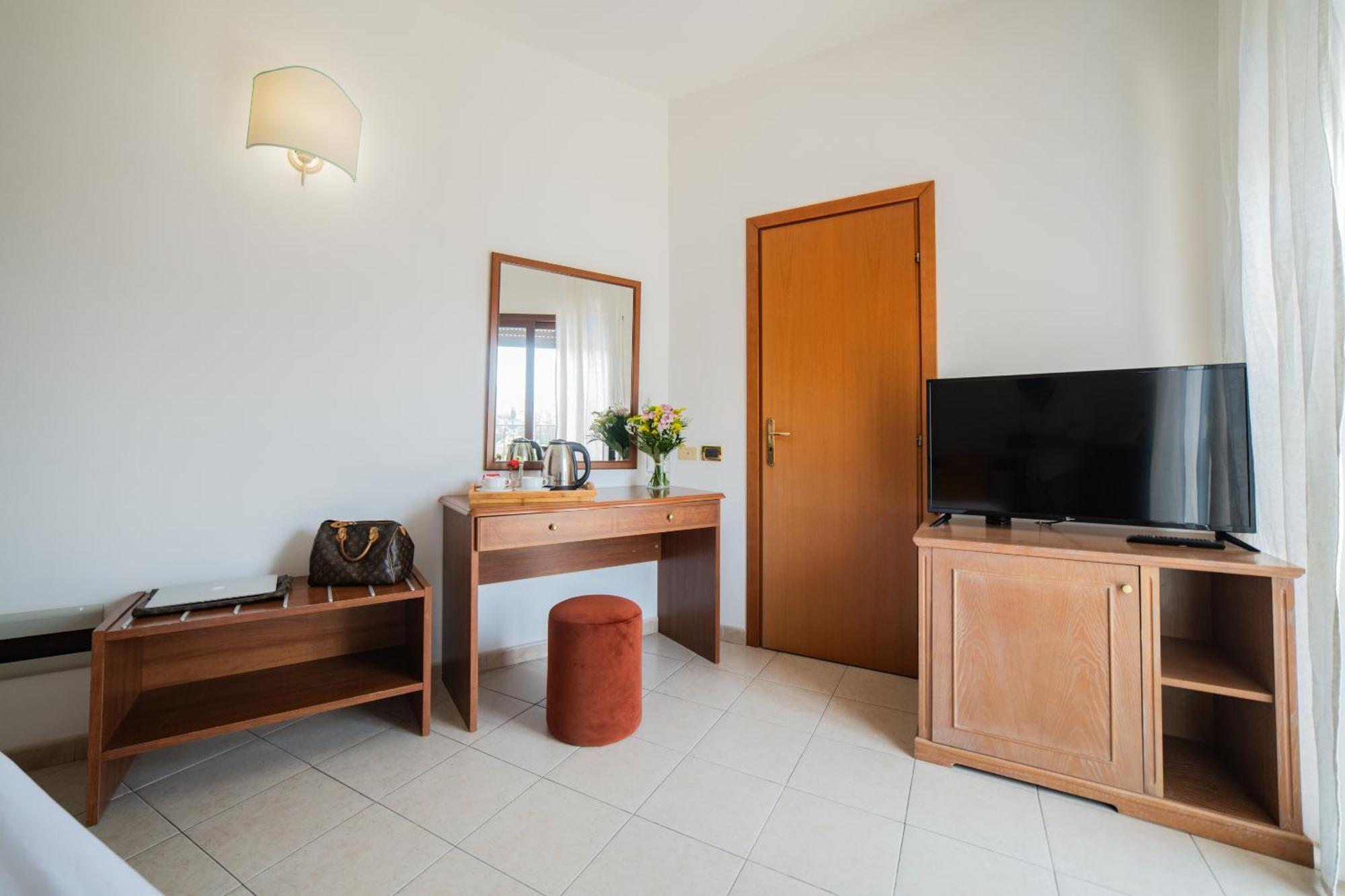 タオルミーナ Casa Pertosa Bed & Breakfast エクステリア 写真